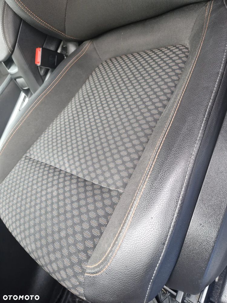 Opel Meriva 1.4 T Cosmo - 11