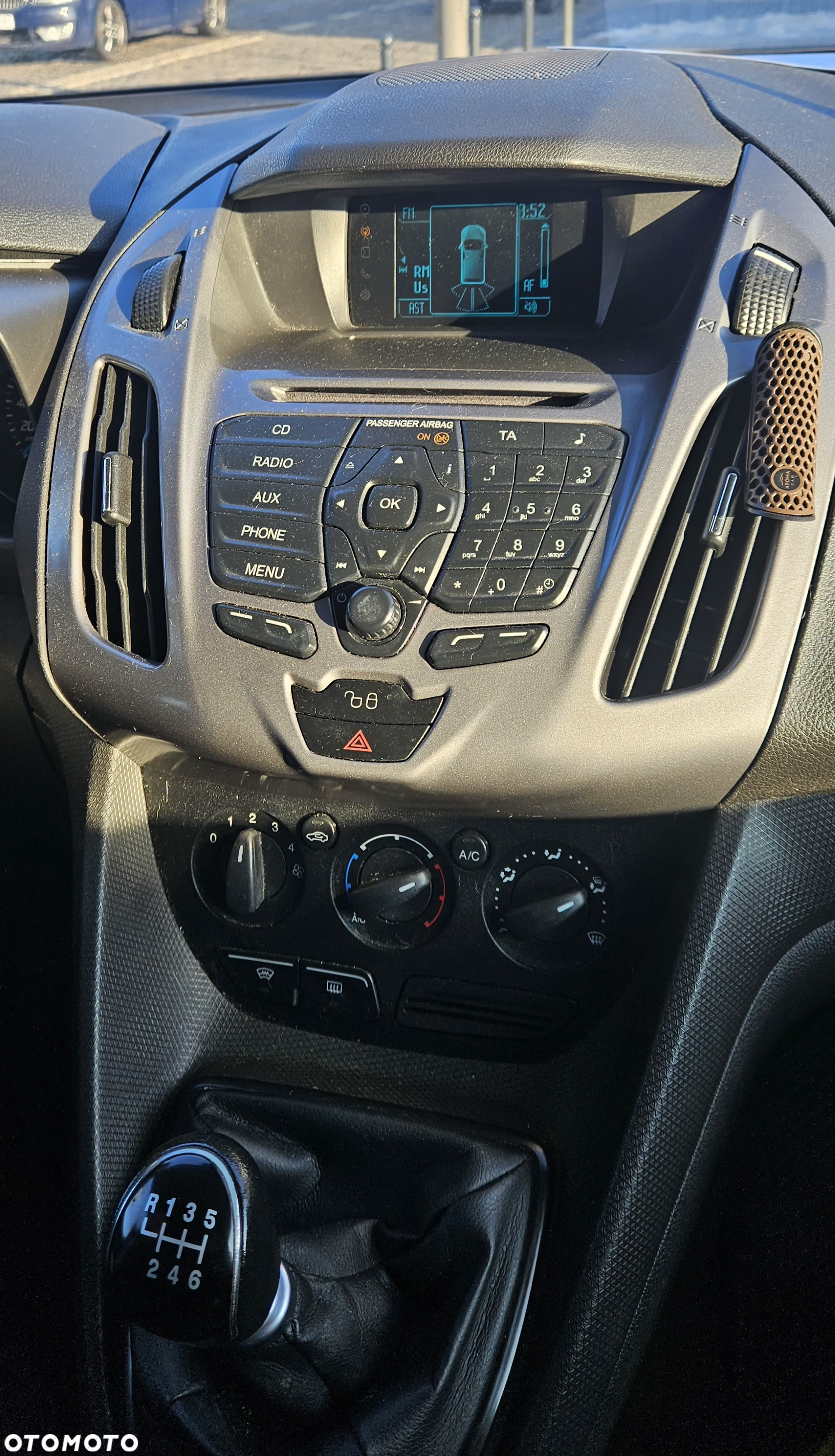 Ford Connect - 6