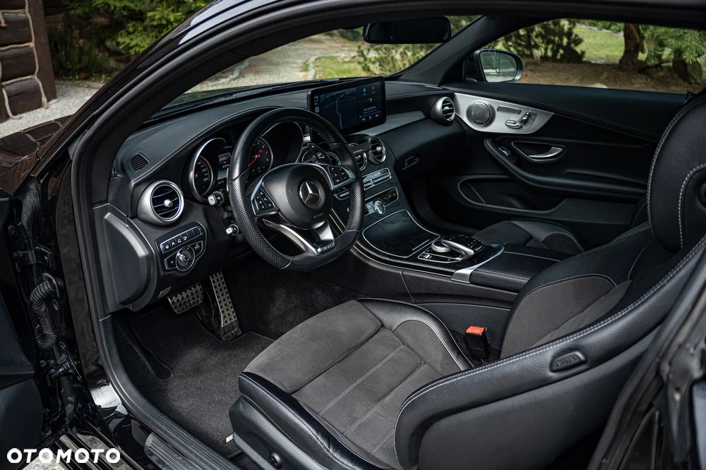 Mercedes-Benz Klasa C 200 4-Matic 9G-Tronic - 18