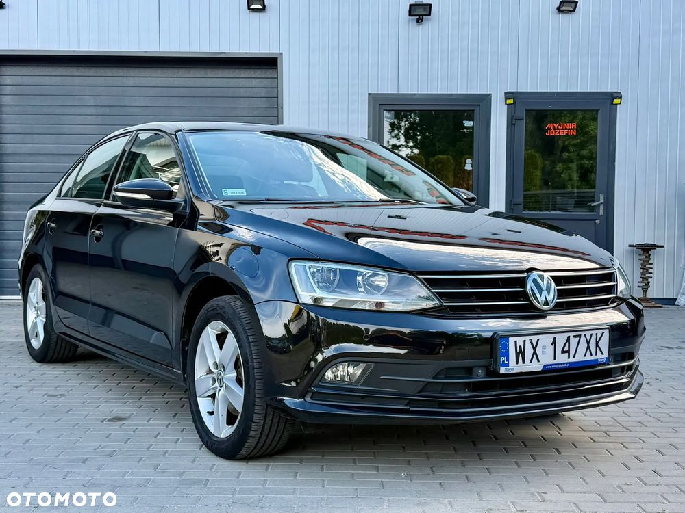 Volkswagen Jetta 1.4 TSI BMT Comfortline - 16