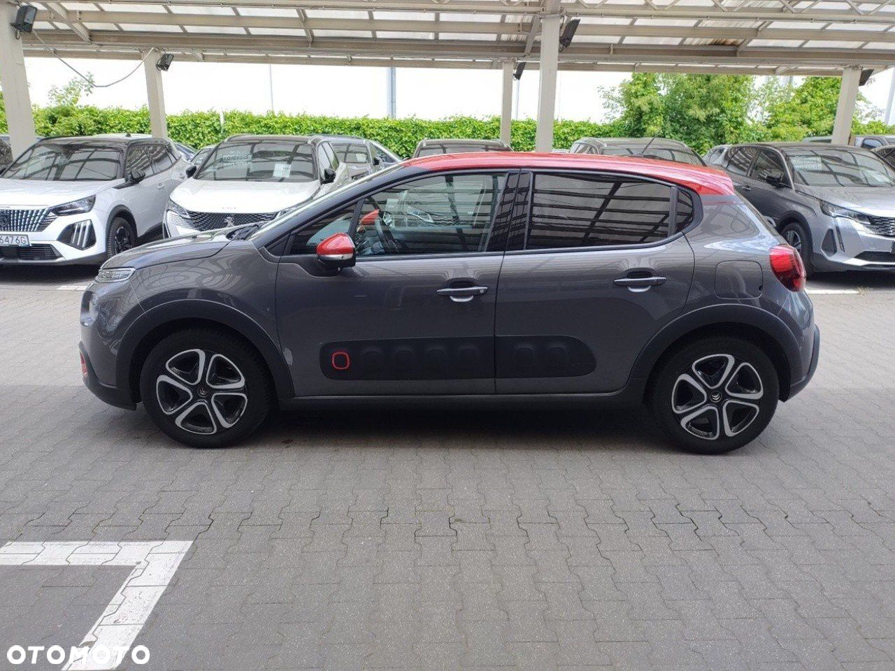 Citroën C3 1.2 PureTech GPF Shine - 4
