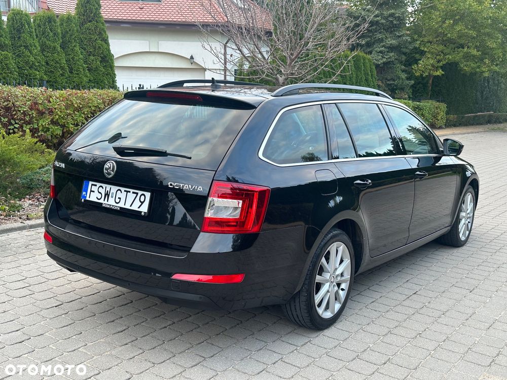 Skoda Octavia 2.0 TDI Elegance DSG - 6