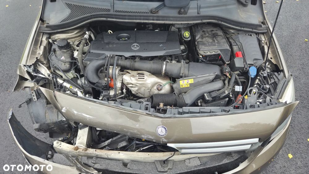 Mercedes-Benz Klasa B 200 (BlueEFFICIENCY) - 14