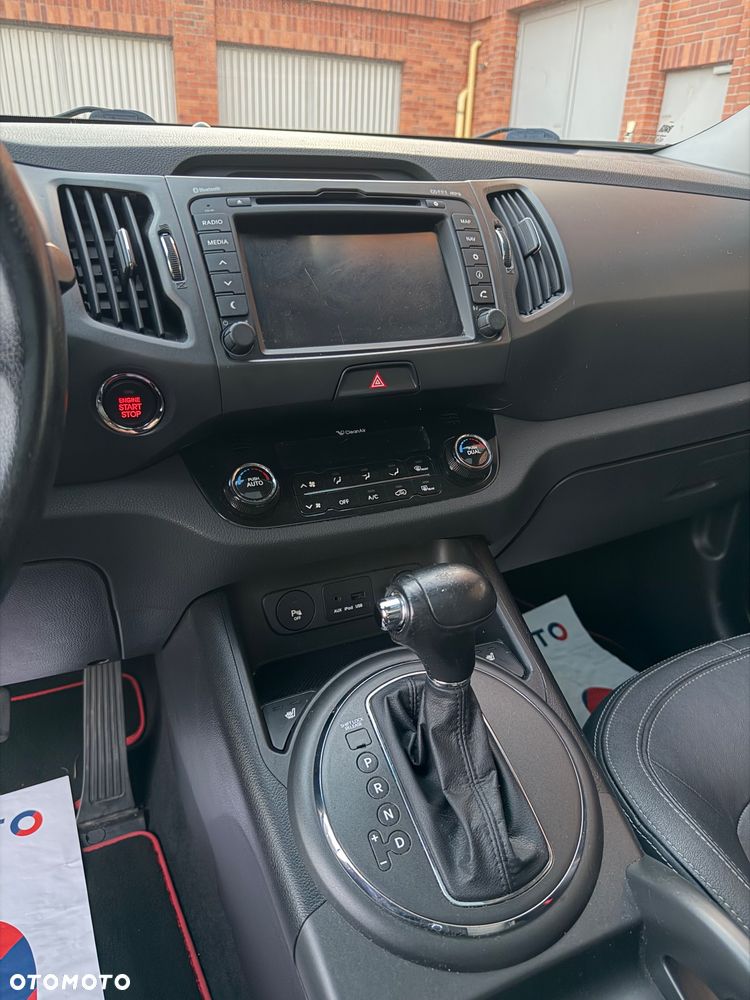 Kia Sportage 2.0 CVVT 2WD Automatik Vision - 36