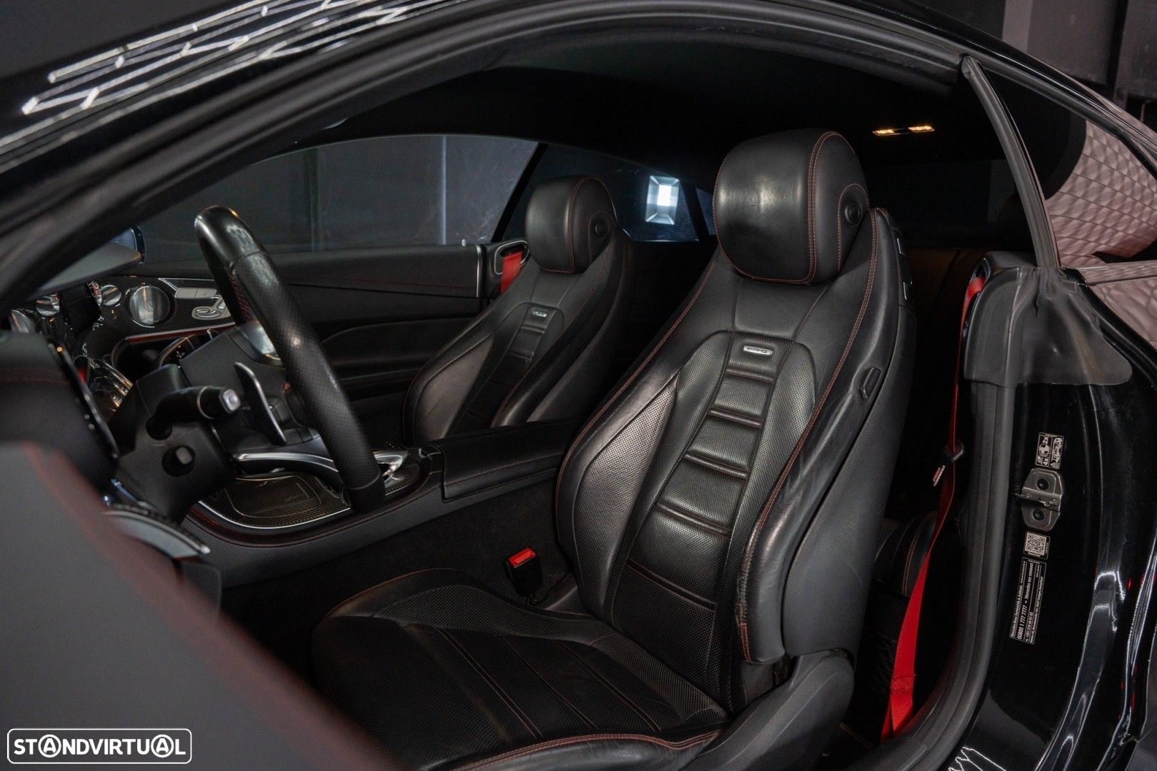 Mercedes-Benz E 53 AMG 4-Matic+ - 12
