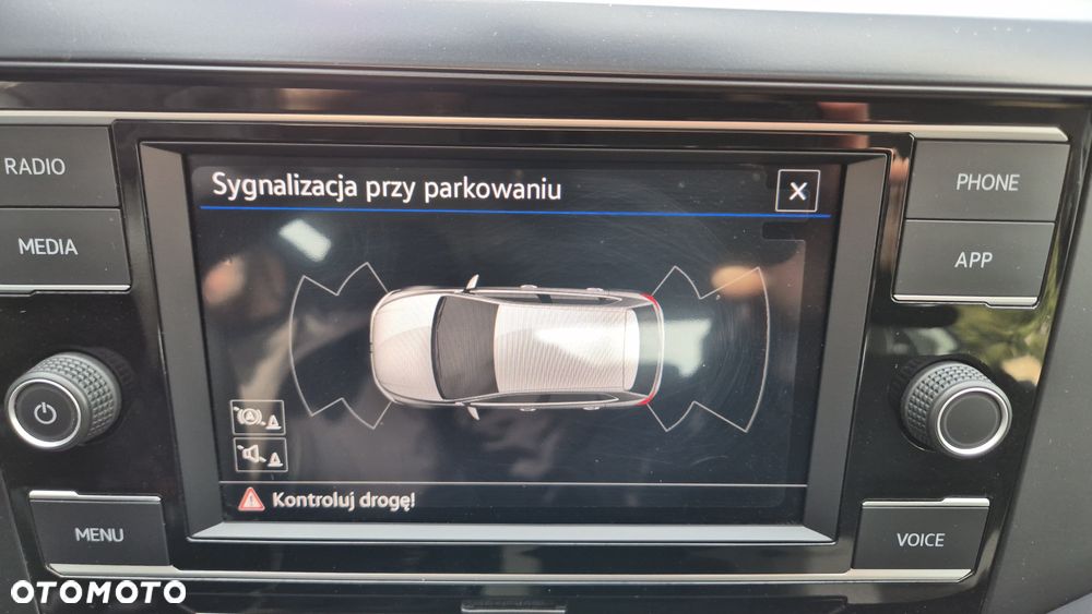 Volkswagen Polo 1.0 Comfortline - 23