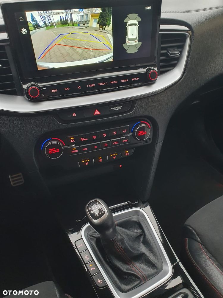 Kia ProCeed 1.6 T-GDI GT - 20