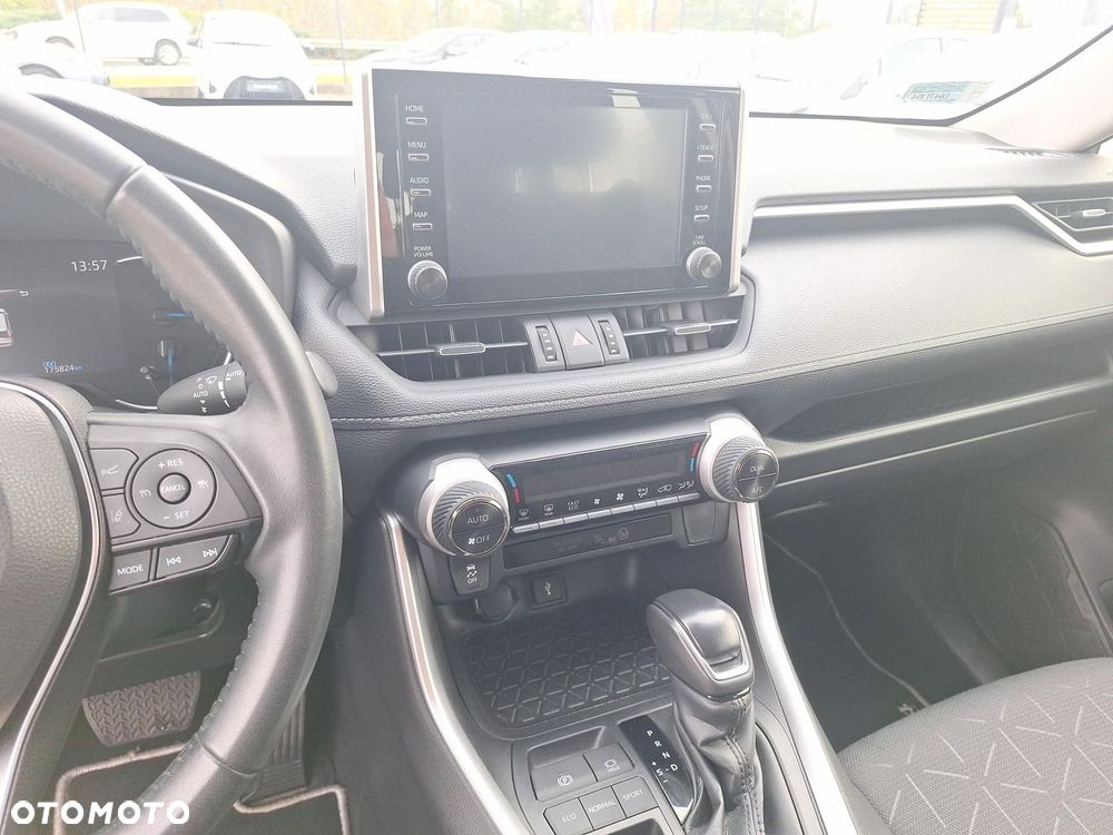 Toyota RAV4 - 17