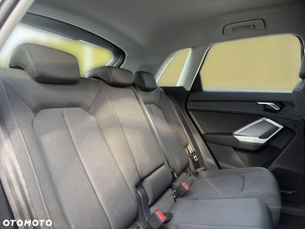 Audi Q3 35 TFSI S tronic - 31