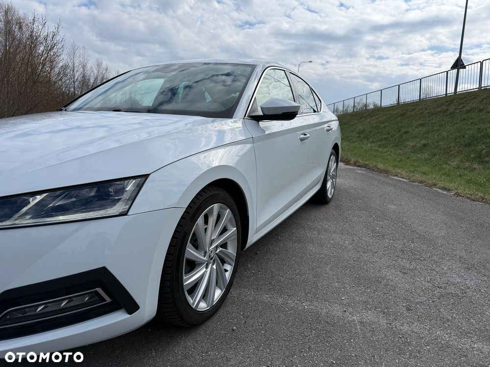 Skoda Octavia 2.0 TDI Style DSG - 4