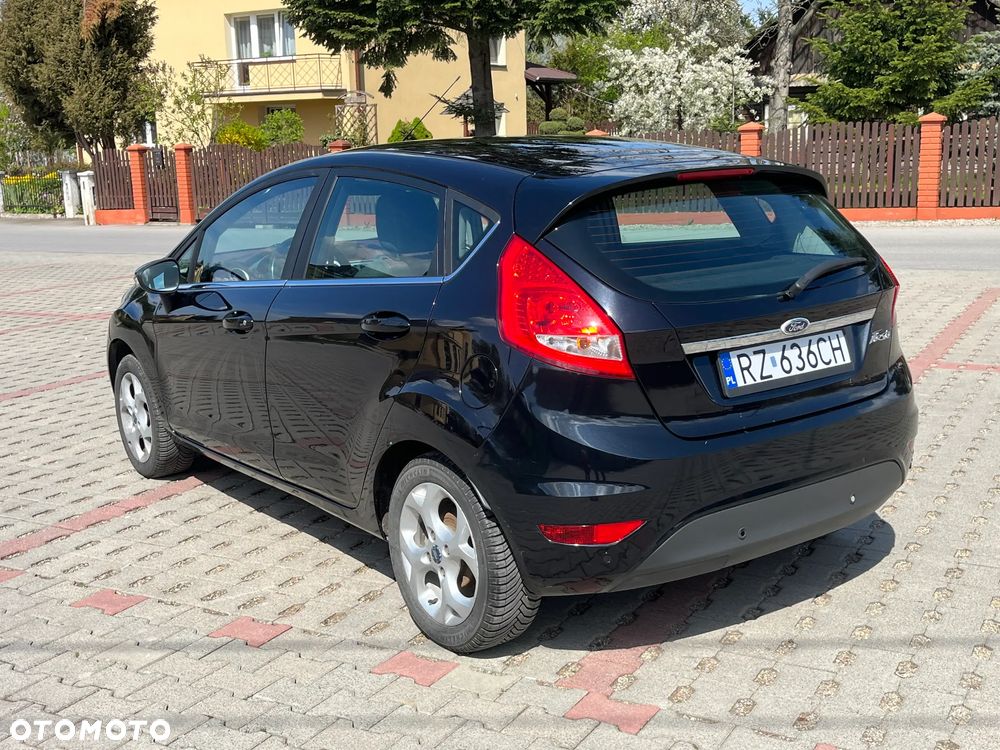 Ford Fiesta - 3