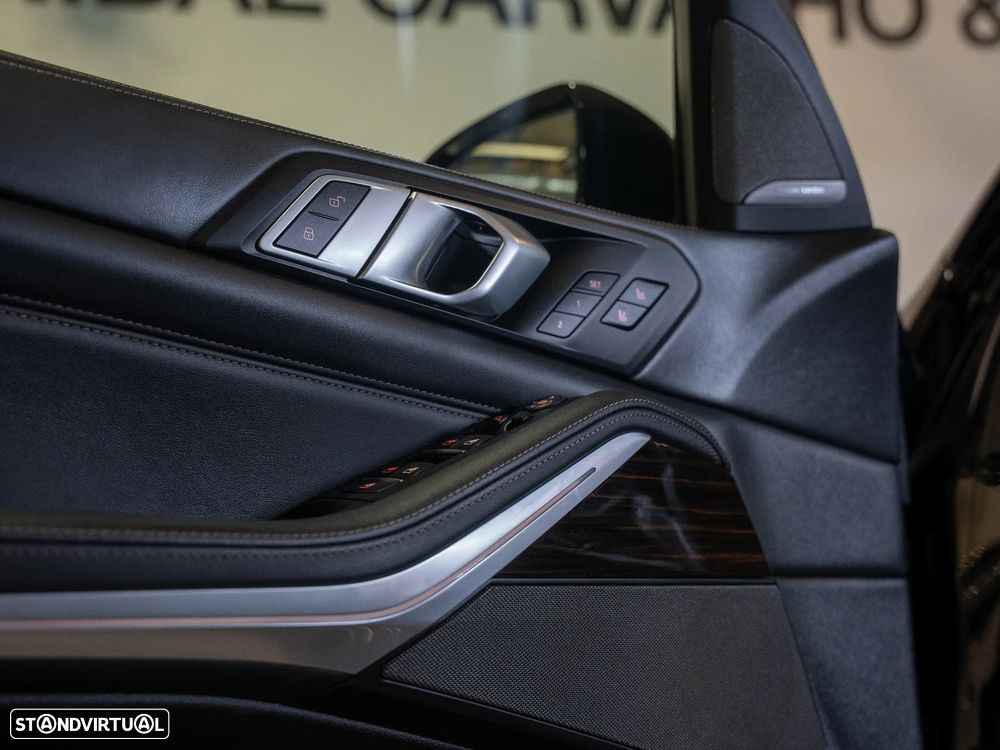 BMW X5 50 e xDrive Pack M Desportivo Pro - 18