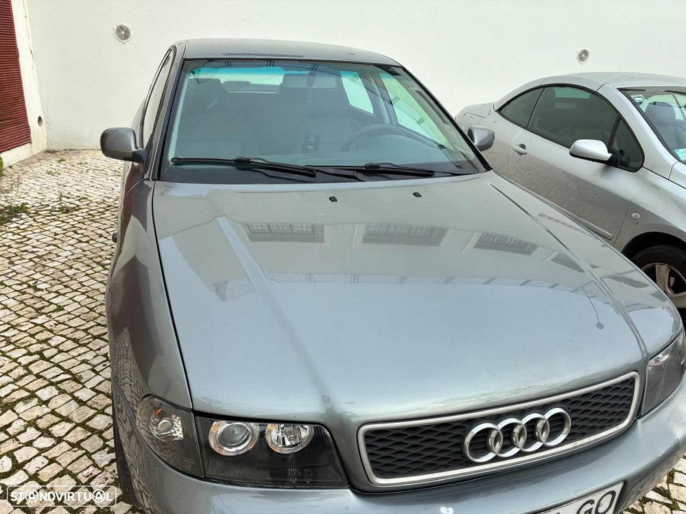 Audi A4 1.9 TDI Confort - 6