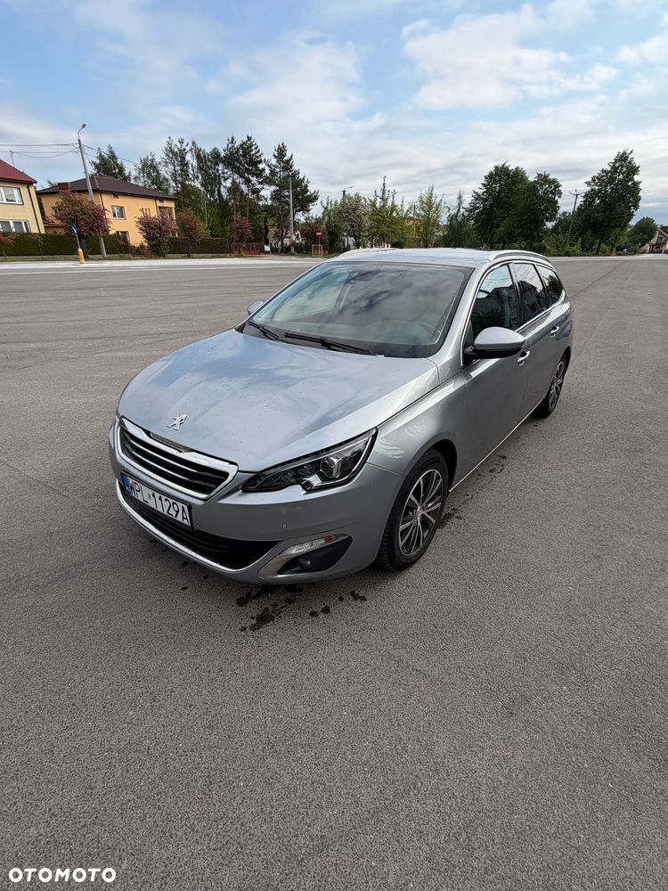 Peugeot 308 - 1