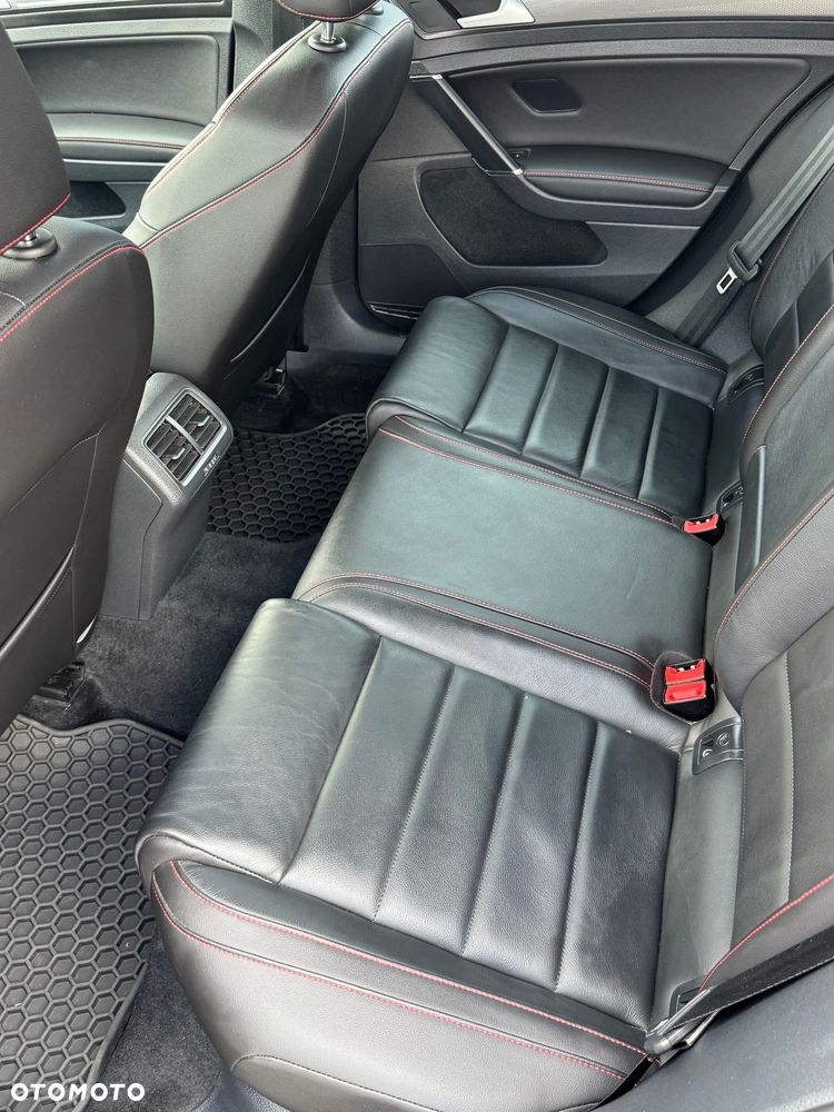 Volkswagen Golf 2.0 TSI BMT GTI Performance - 22