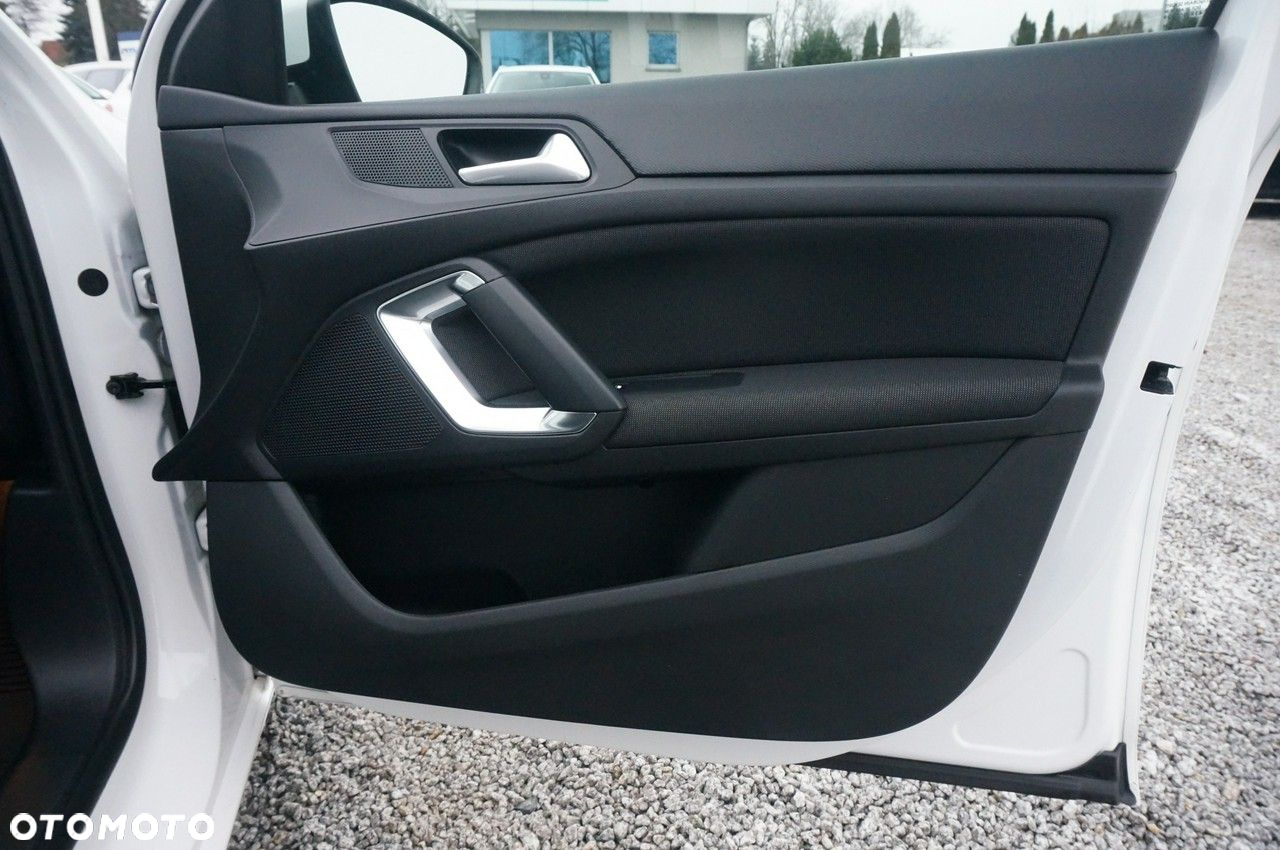 Peugeot 308 1.5 BlueHDi Allure Pack S&S EAT8 - 28