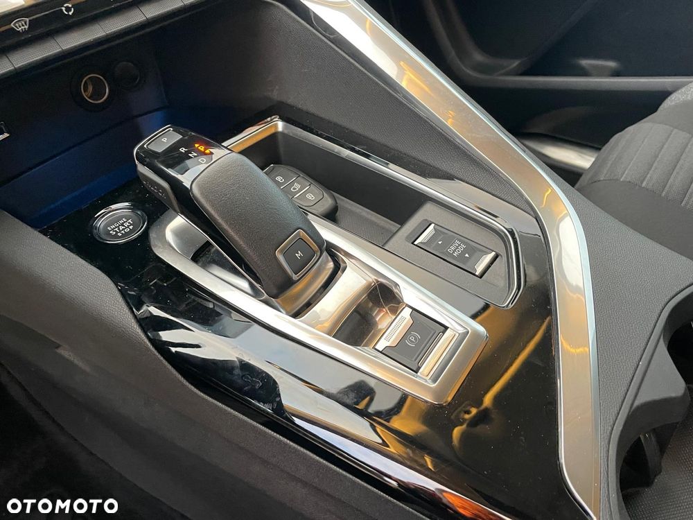 Peugeot 5008 1.5 BlueHDi Active Pack S&S EAT8 - 14