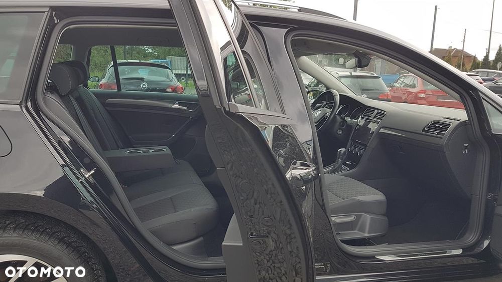 Volkswagen Golf 1.6 TDI SCR DSG Join - 26