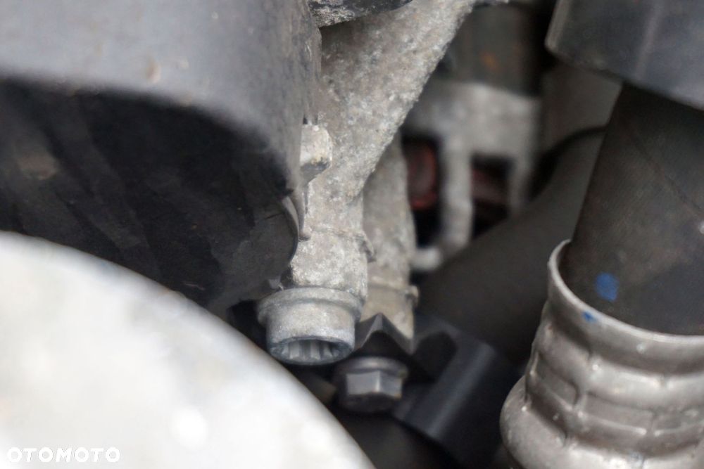ALTERNATOR OCTAVIA III 5E5 1.6 TDI  SKODA 2012-2016 - 1