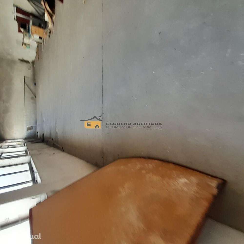 Loja e armazém Areosa ideal para clinica, ginásio, igreja ou serviços - Grande imagem: 4/29