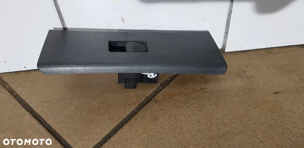 Isuzu D-Max II Przełącznik Szyb - 4