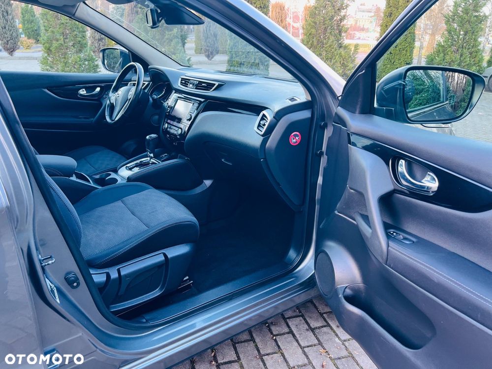 Nissan Qashqai 1.2 DIG-T Xtronic N-Connecta - 10