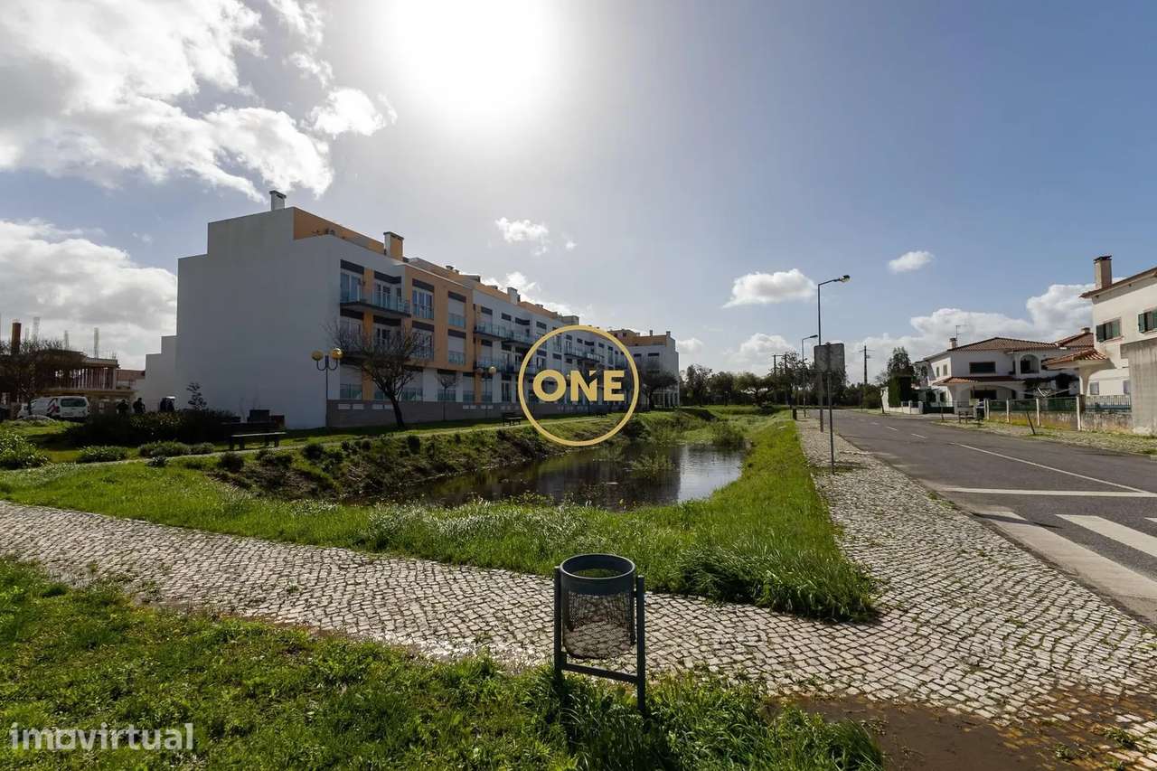 Lote de Terreno para Construção | Prédio 8 fracções | Pegões, Montijo - Grande imagem: 4/10
