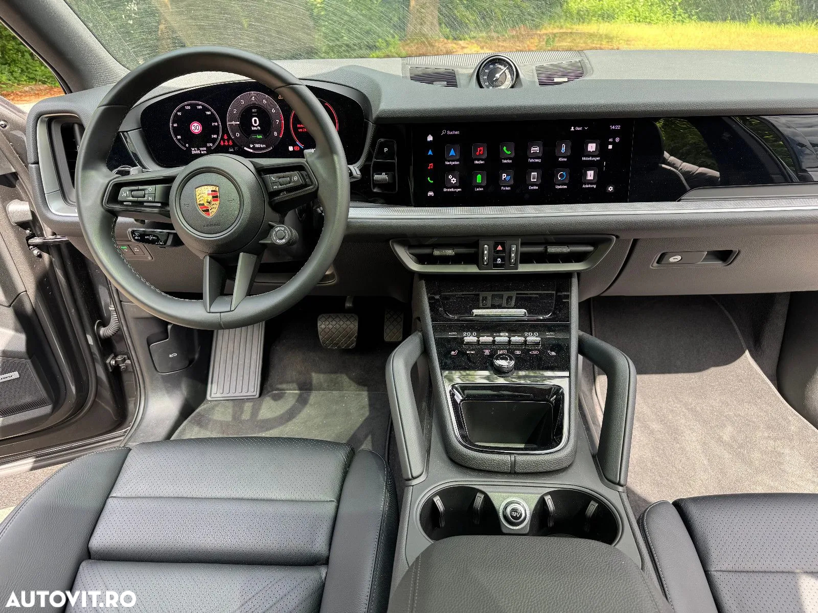 Porsche Cayenne - 8