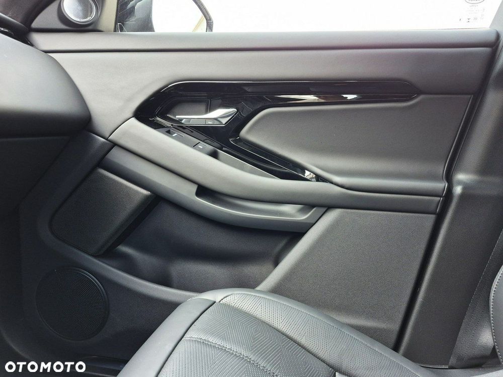 Land Rover Range Rover Evoque - 41