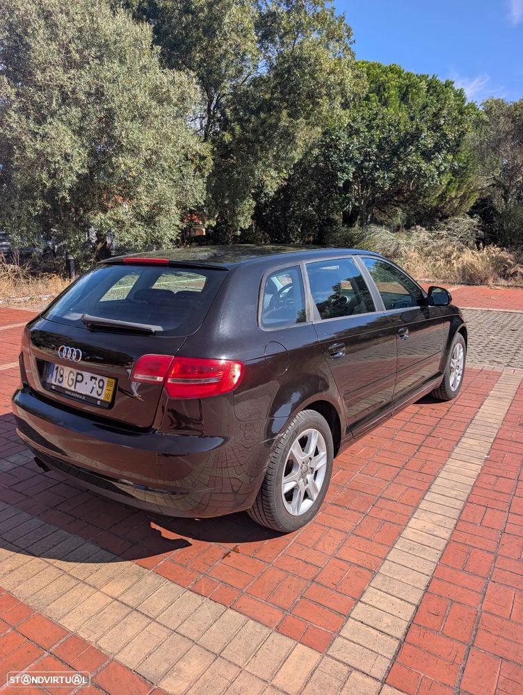 Audi A3 Sportback 1.4 TFSi Attraction - 4