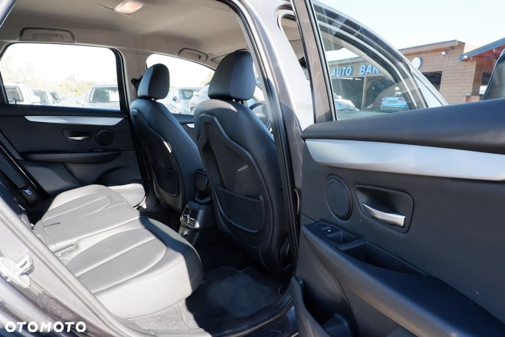 BMW Seria 2 218d Advantage - 10