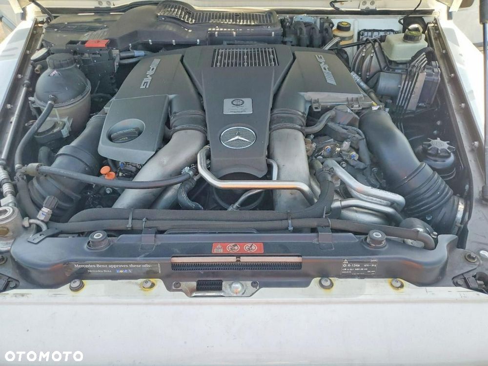 Mercedes-Benz Klasa G AMG 63 AMG SPEEDSHIFT 7G-TRONIC - 12