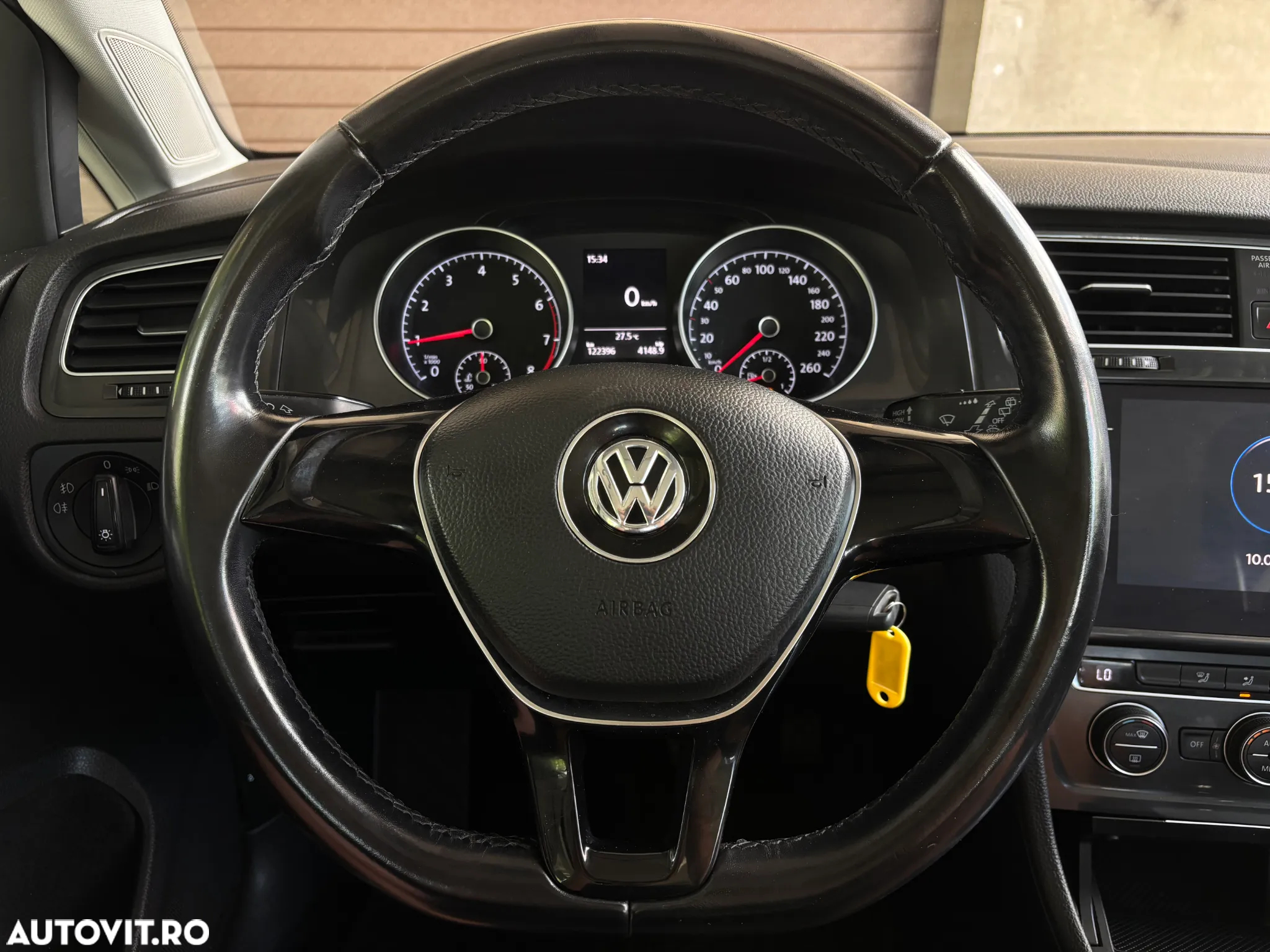 Volkswagen Golf 1.0 TSI Trendline - 15