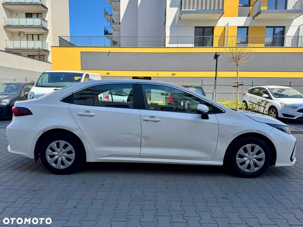 Toyota Corolla 1.8 Hybrid Comfort - 13
