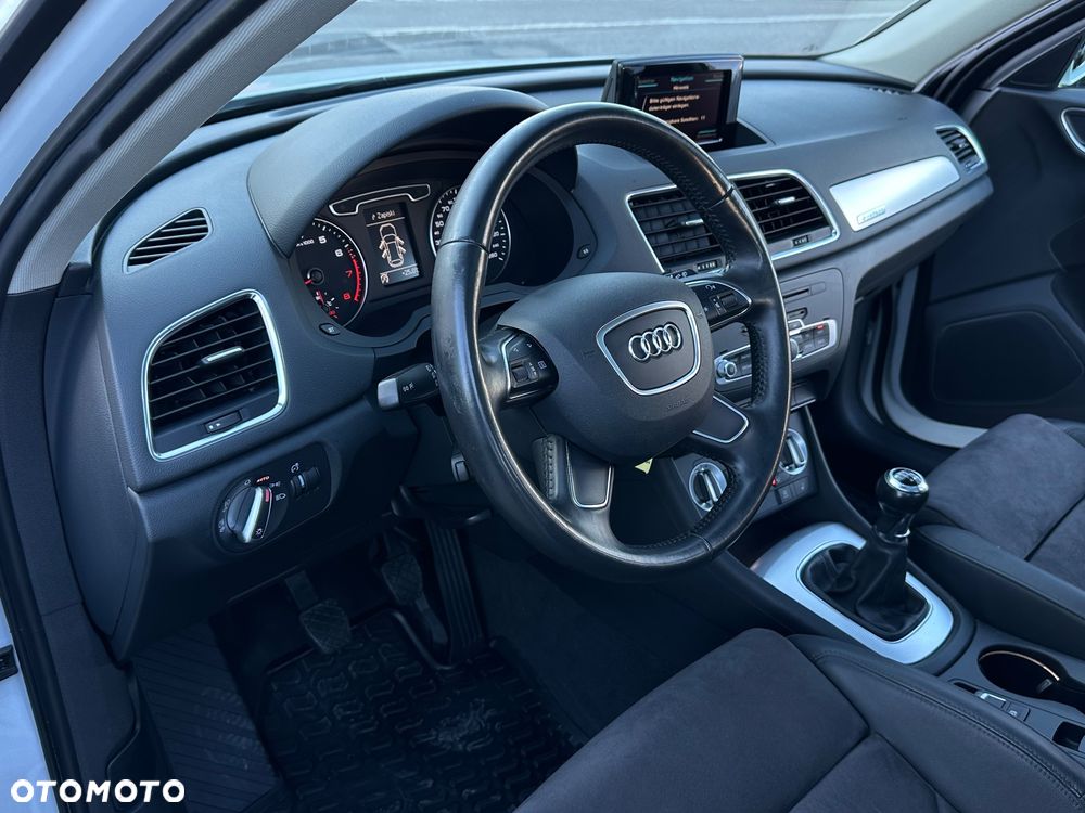 Audi Q3 2.0 TFSI Quattro - 15