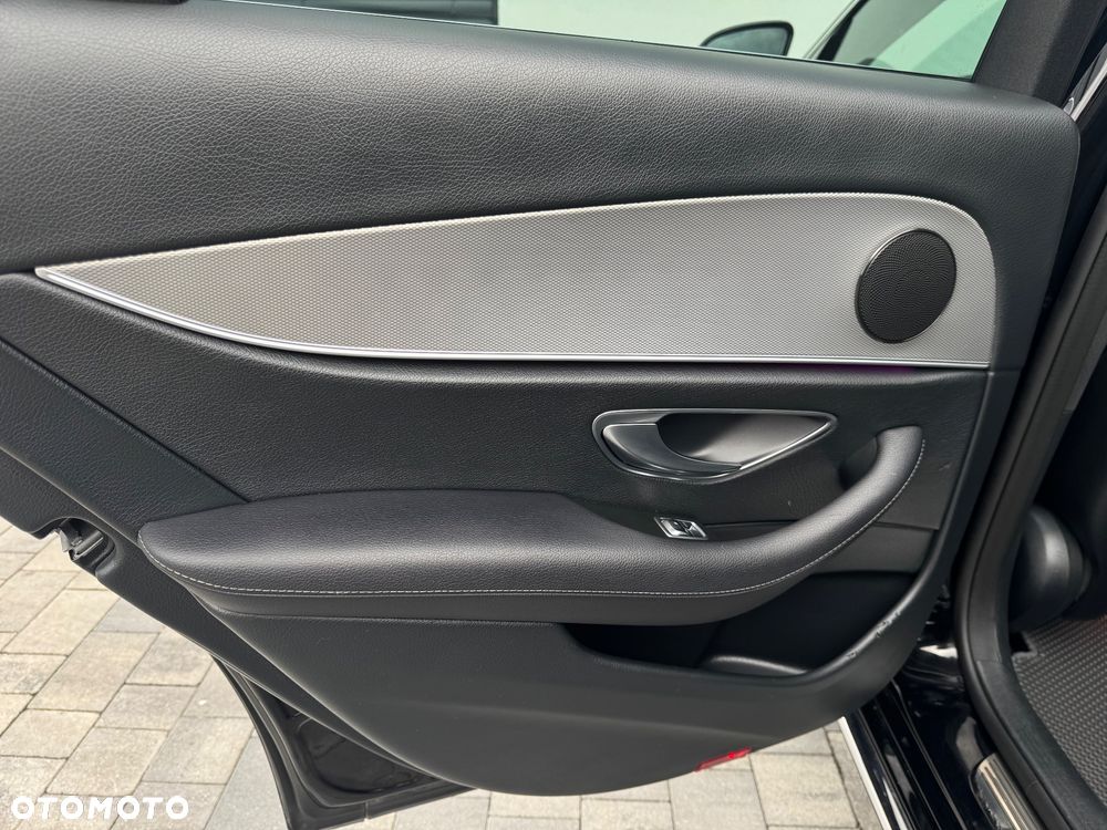 Mercedes-Benz Klasa E 220 d Business Edition 9G-TRONIC - 35