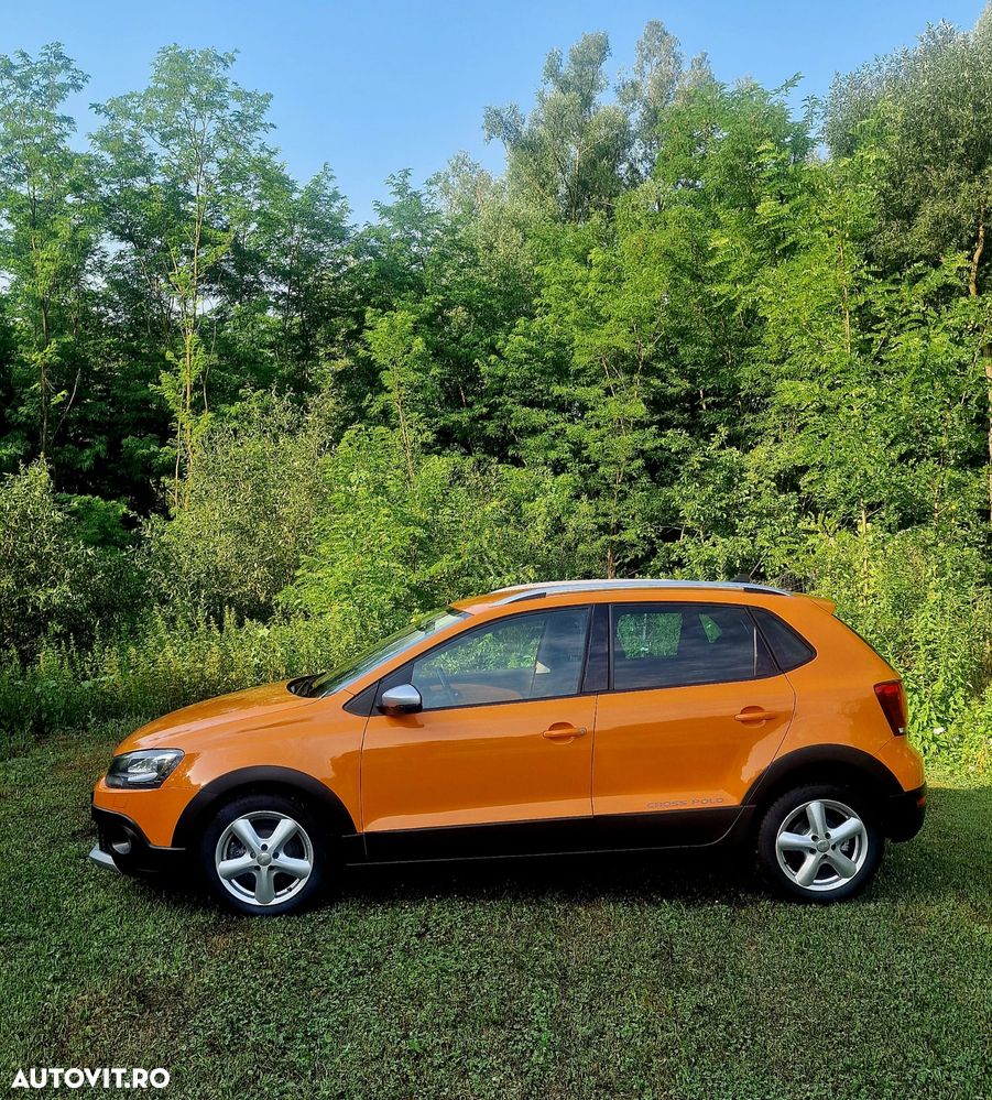 Volkswagen Polo 1.6 TDI Cross - 2