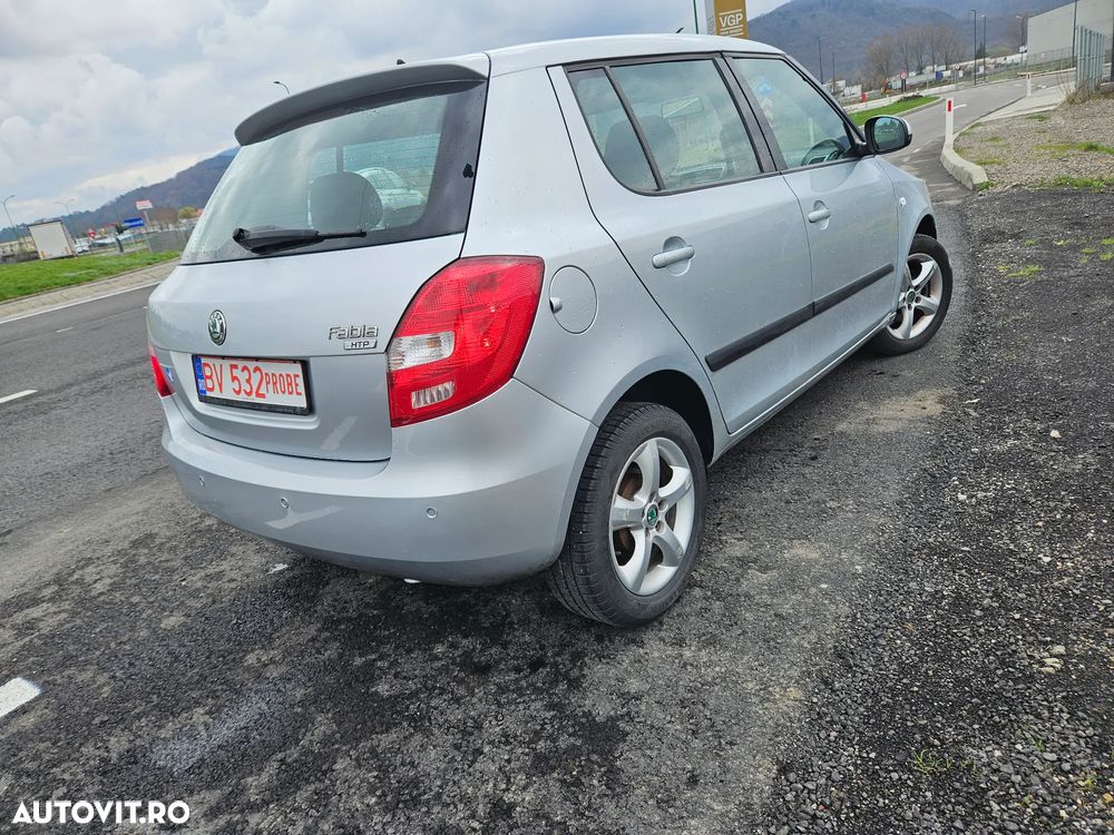 Skoda Fabia 1.2 HTP STYLE EDITION - 8