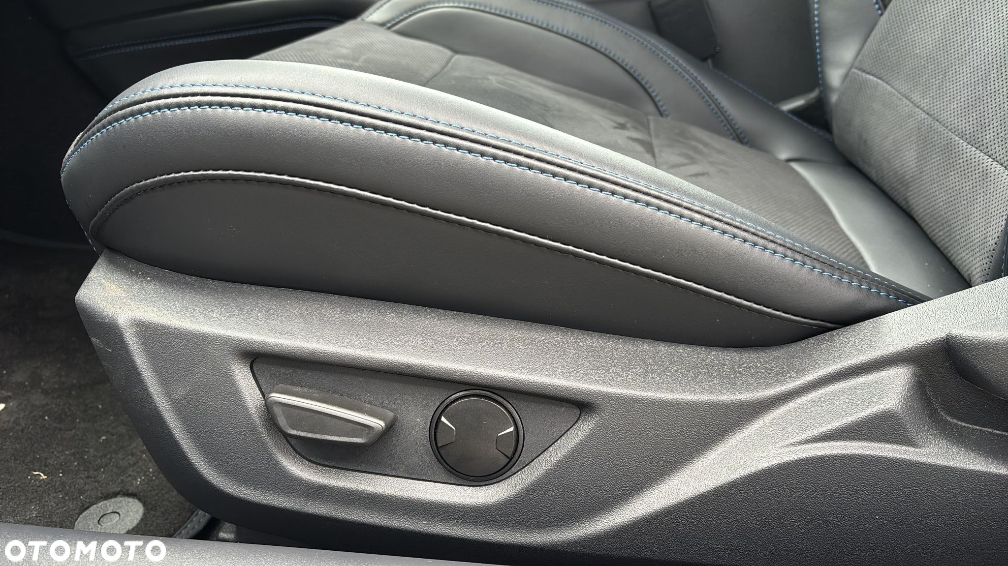Ford Mustang 5.0 Ti-VCT V8 Dark Horse - 20