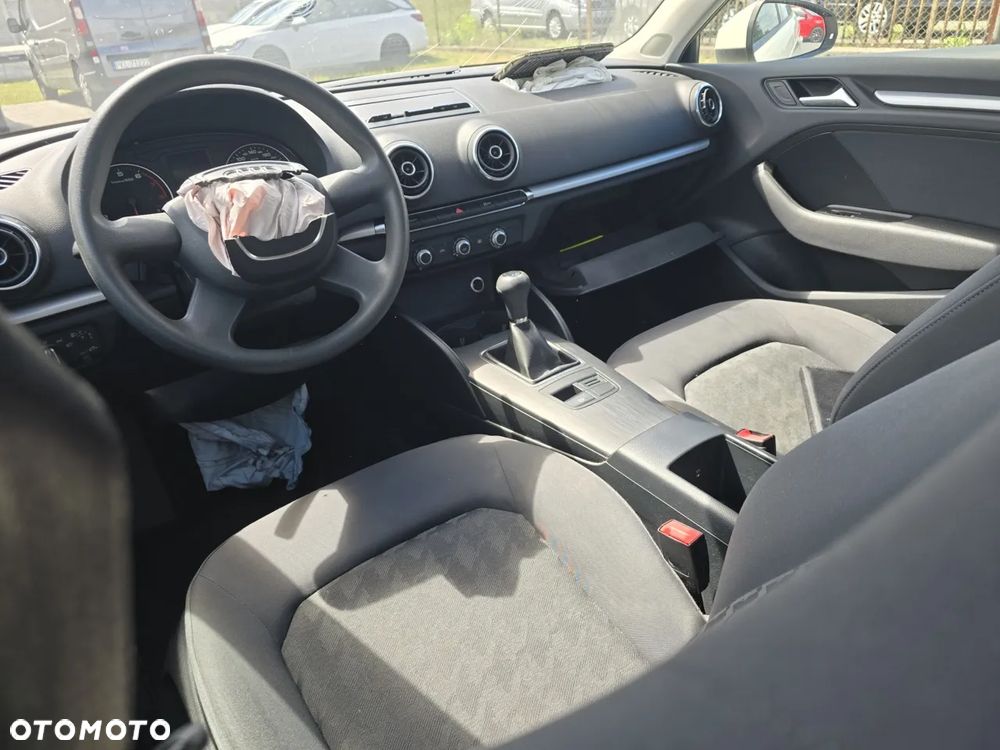 Audi A3 Sportback 1.2 TFSI Attraction - 18