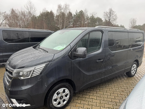 Renault Trafic SpaceClass 2.0 dCi Escapade