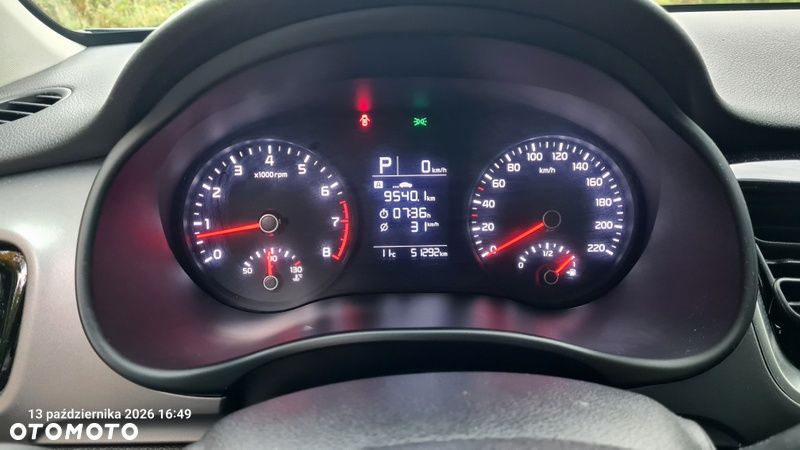 Kia Stonic 1.4 L - 8