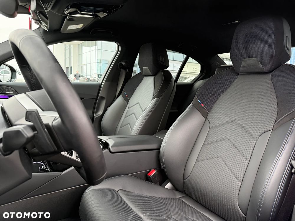 BMW Seria 5 520d xDrive - 27