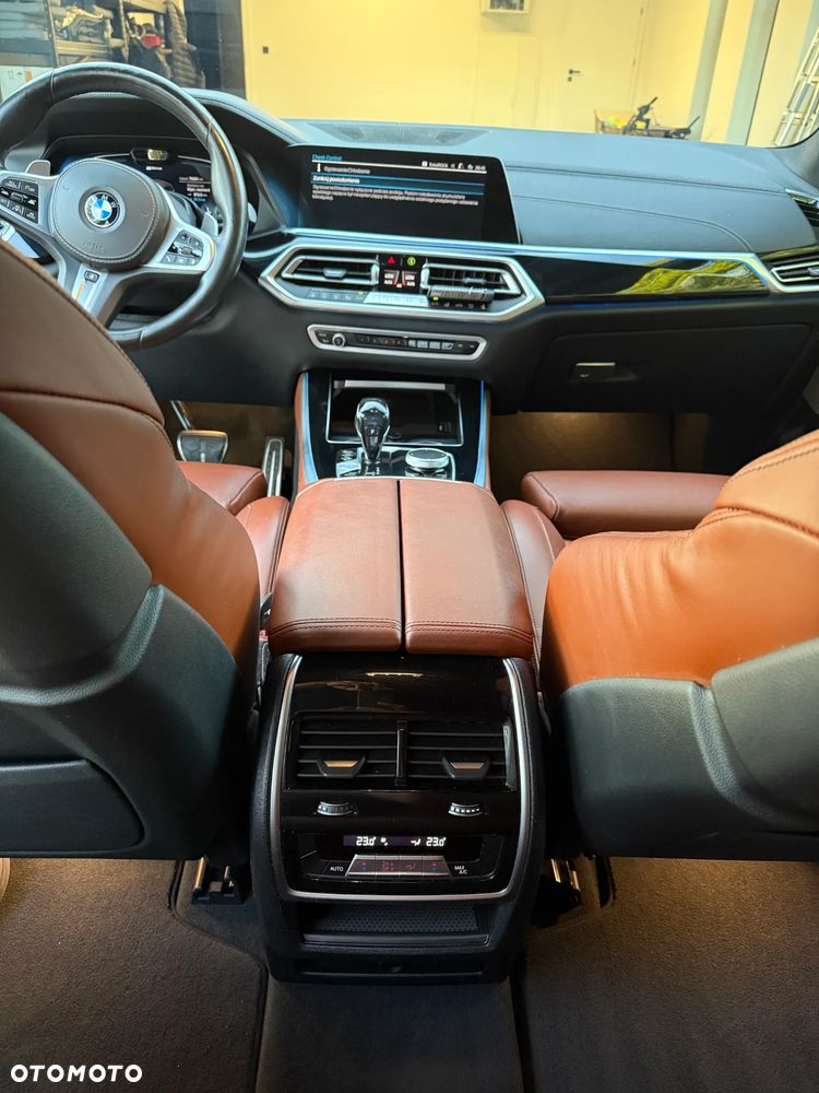 BMW X5 - 16