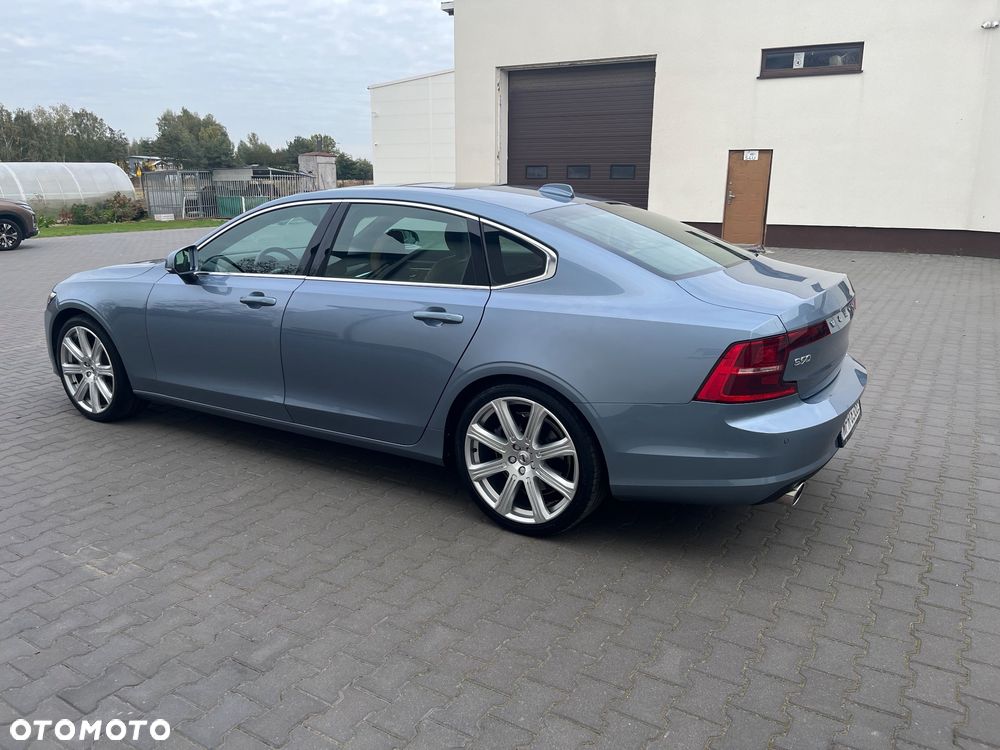 Volvo S90 - 3