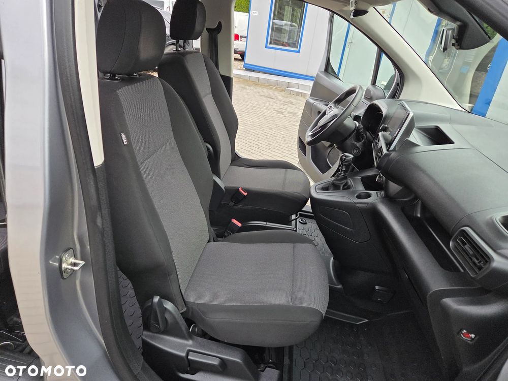Opel Combo - 27