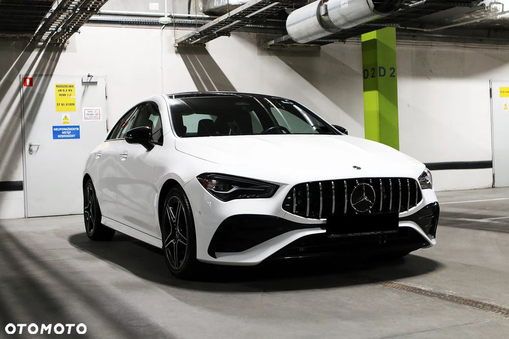 Mercedes-Benz CLA 250 4Matic 7G-DCT AMG Line - 1