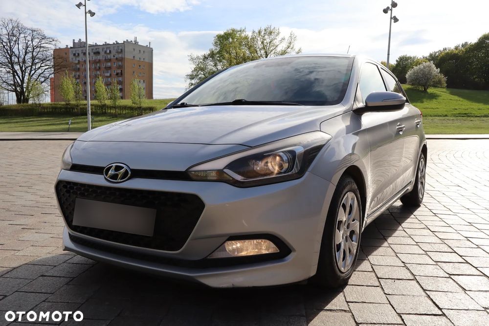 Hyundai i20 1.4 CRDI Comfort - 21