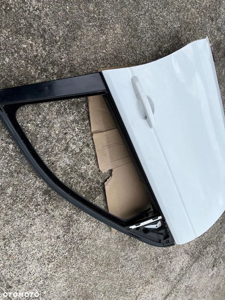 Drzwi przednie przód lewe Fuji White Land Rover Discovery Sport L550 - 6