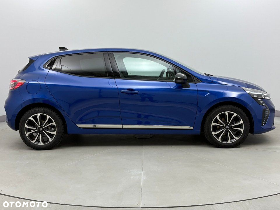 Renault Clio - 6